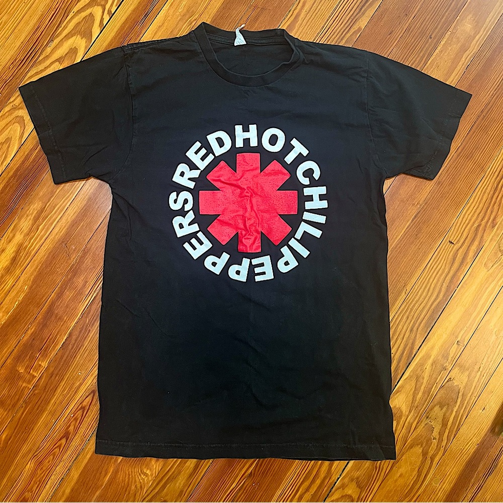 Red Hot Chili Peppers tshirt